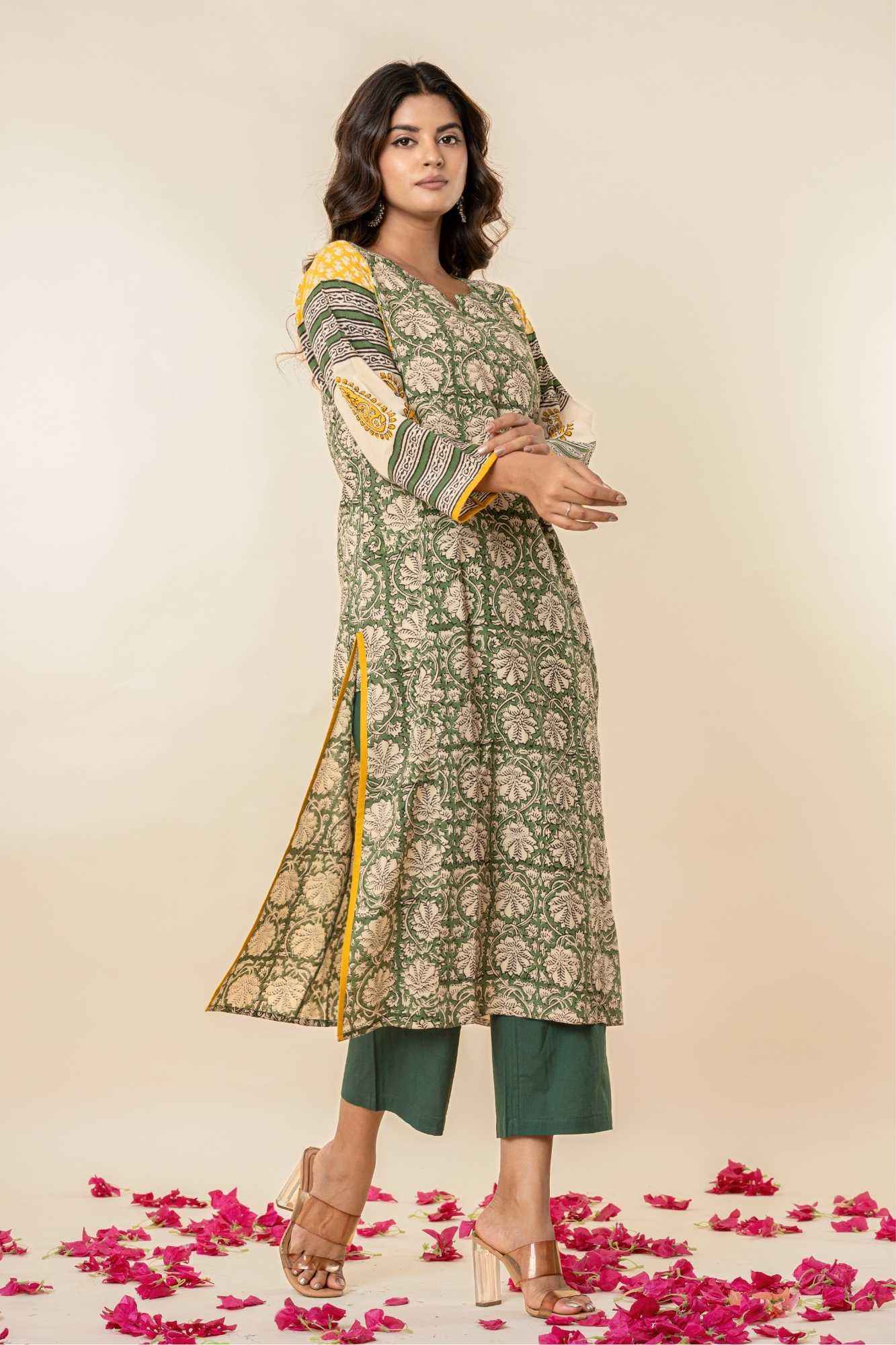 Women’s Printed Straight Kurta with Pants – Green & Mustard