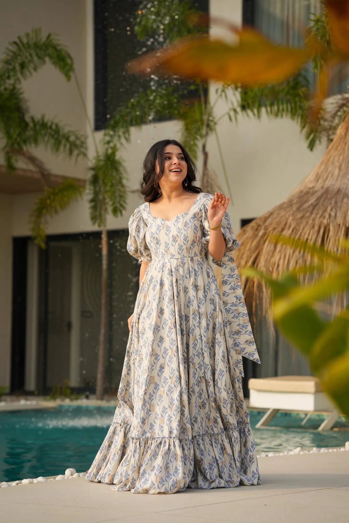 Soft Ivory Blue Leaf-Print Puff Sleeve Maxi Dress